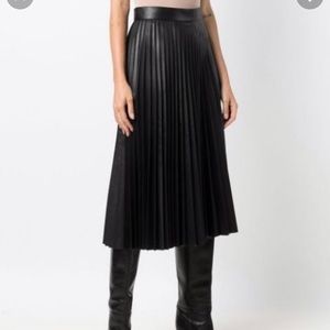 Roberto Collina Plissé Vegan Leather Skirt